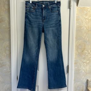 EUC American Eagle Super Hi-rise Flare Jeans in “Next Level Stretch”.